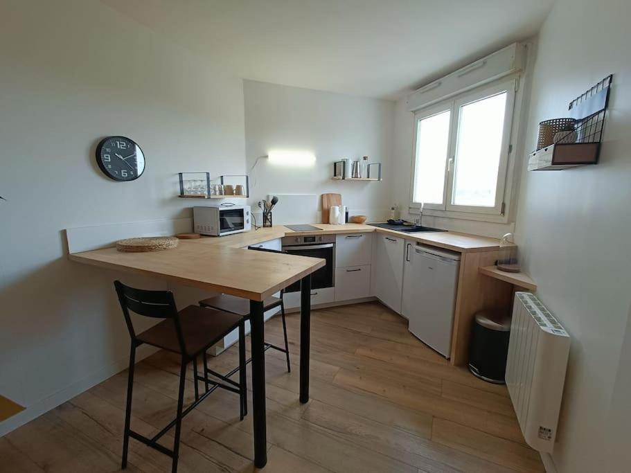 Apartment Le Yellow Corner - Place Ney
