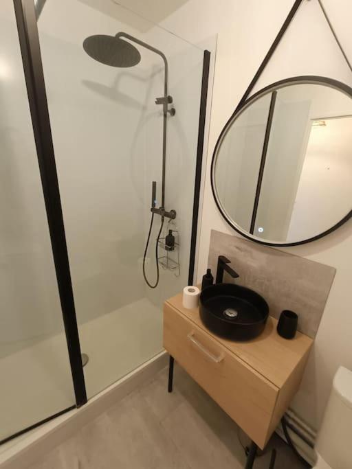 Le Yellow Corner - Place Ney Apartment Angers