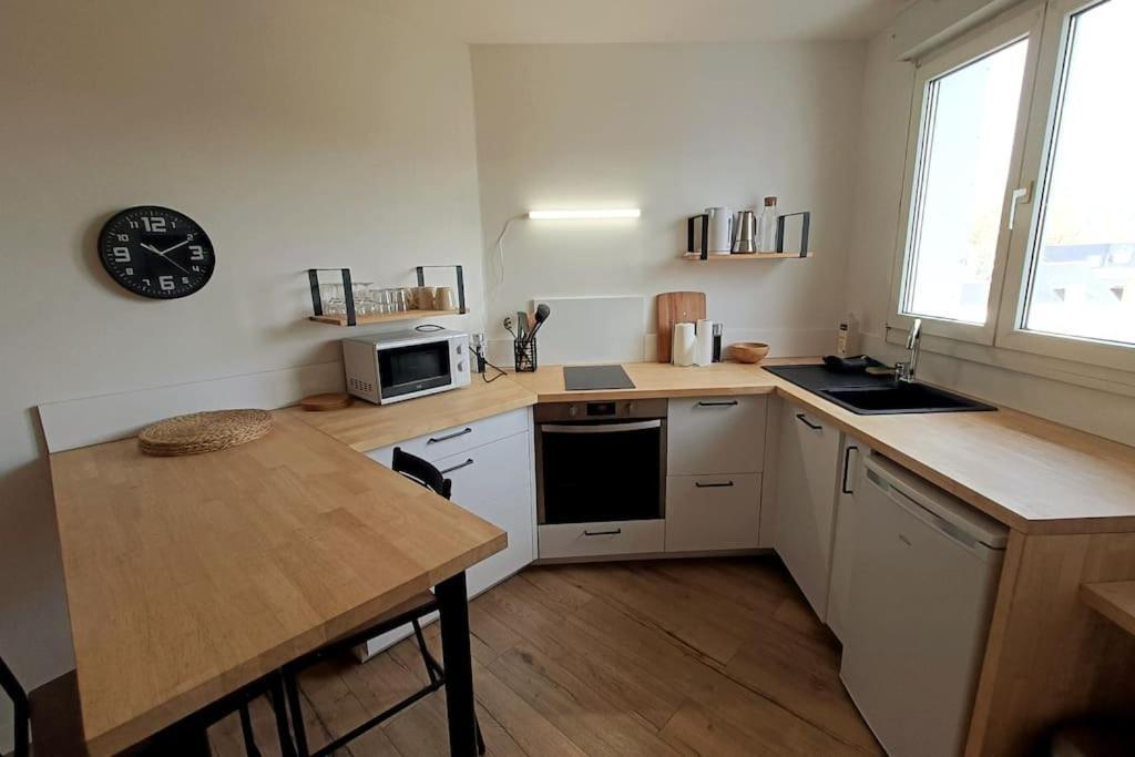 Le Yellow Corner - Place Ney Apartment Angers